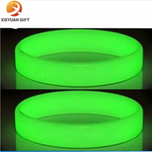 Accesorios del partido de las pulseras de los Wristbands de la luz fluorescente del silicón
